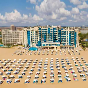 4* Hotell Blue Pearl