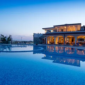 4* Semesteranläggning (resort) Nevis & Aqua Park